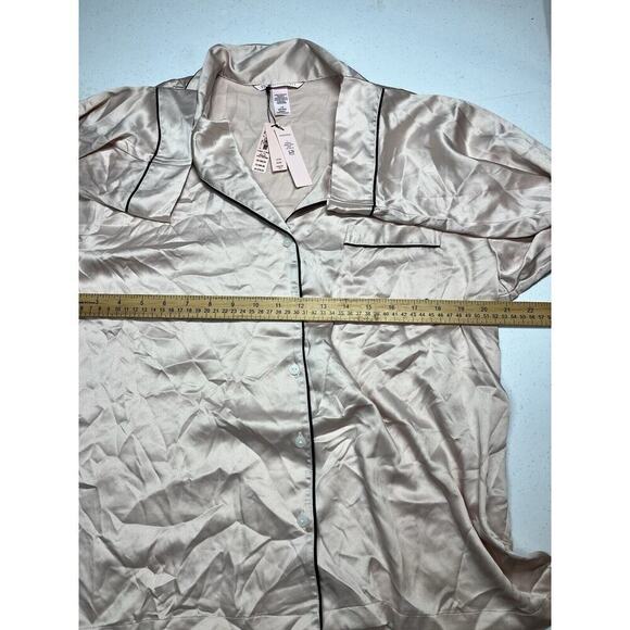 Victoria Secret Button Down Satin Long Sleeve Sleep Shirt NWT L - Picture 4 of 6